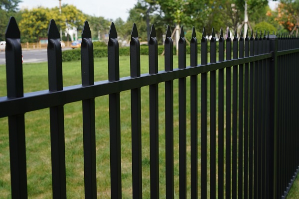 Spear Top Railing 2400X1200mm Fence Foundry